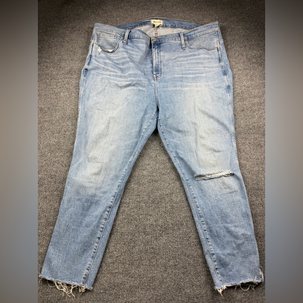 Madewell Distressed Women’s High Rise Cropped Skinny Jeans, Size 37